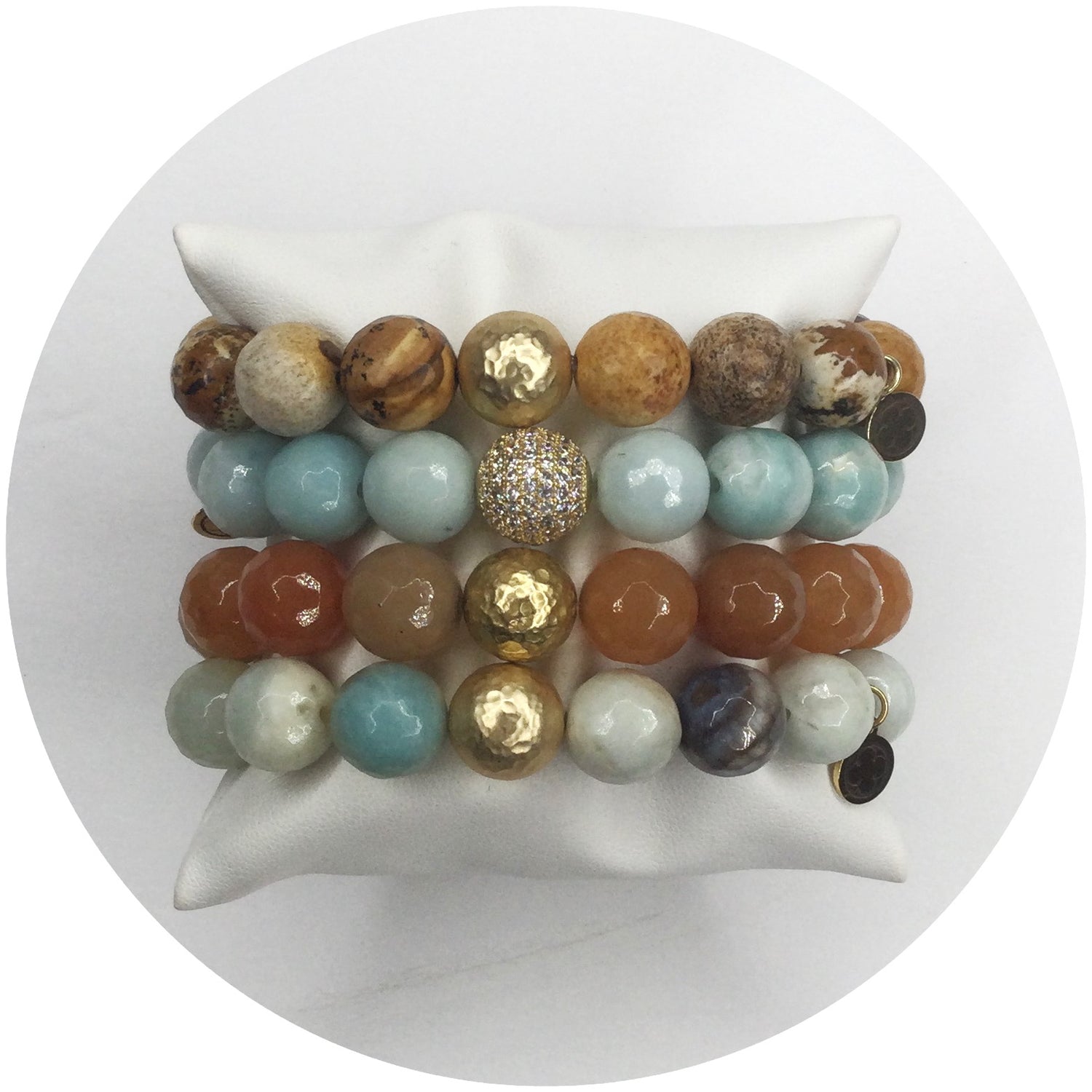 Browns and Blues Armparty